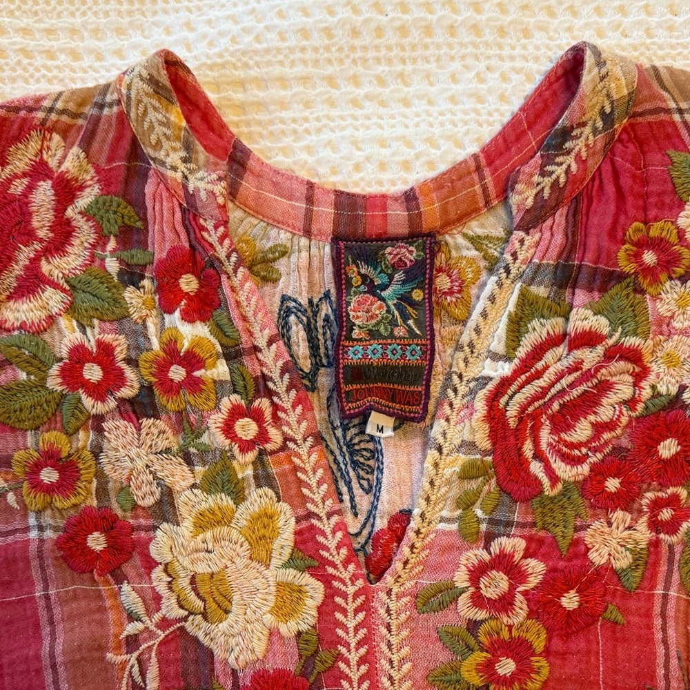 Johnny Was Multicolor Embroidered Floral V-Neck Tunic - Picture 7 of 12